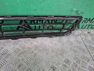 5C68536779B9, 5C6853677, 8 Решетка бампера Volkswagen Jetta 6 Арт ARM376774, вид 7
