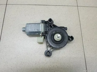 5Q0959802B VAG Моторчик стеклоподъемника Volkswagen Tiguan 2 Арт E12646328, вид 2