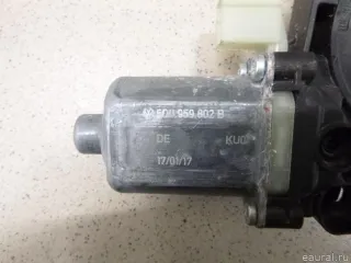 5Q0959802B VAG Моторчик стеклоподъемника Volkswagen Tiguan 2 Арт E12646328, вид 4