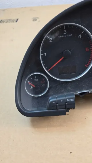 8E0920931D 0263626183 Щиток приборов (приборная панель) Audi A4 B7 Арт e12687325, вид 4