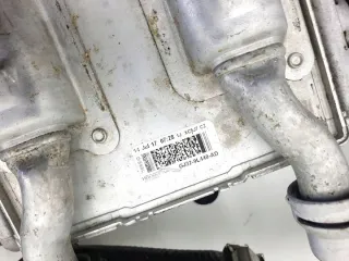 GJ32-9L440-AD Интеркулер Jaguar F-Pace Арт e12687165, вид 3