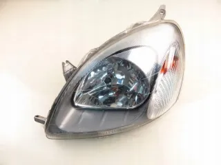 M1058873 Фара левая Toyota Yaris 1 Арт e12685826, вид 1