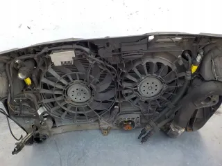  Передняя панель крепления облицовки (телевизор) Audi A4 B7 Арт e12684859, вид 3