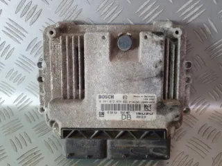 55560810 Блок управления двигателем Opel Astra H Арт e12677137, вид 1