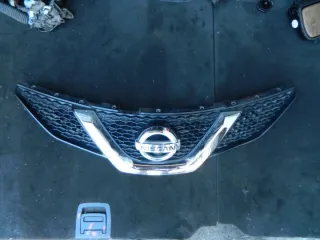 A0855479 Решетка радиатора Nissan Qashqai 2 Арт e12674692, вид 1