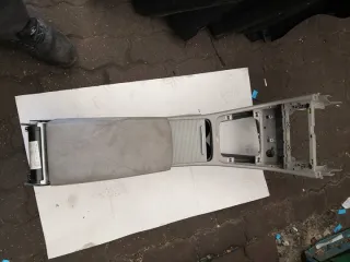 3C0864207 Подлокотник Volkswagen Passat B6 Арт e12667351, вид 1