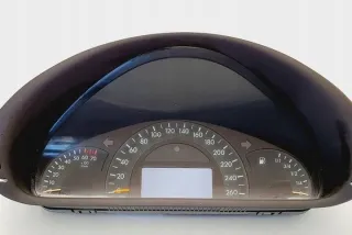 A2035403311 Щиток приборов (приборная панель) Mercedes C W203 Арт e12664852, вид 2