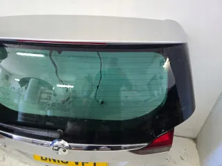  Крышка багажника (дверь 3-5) Opel Zafira C Арт e12663574, вид 4