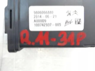9806066880 Блок управления (другие) Citroen C4 2 Арт e12659369, вид 5