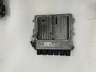 8686192 Блок управления двигателем BMW 5 G30/G31 Арт e12651476, вид 1