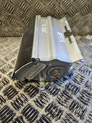 A1688600805 Подушка безопасности Mercedes A W168 Арт e12647759, вид 3