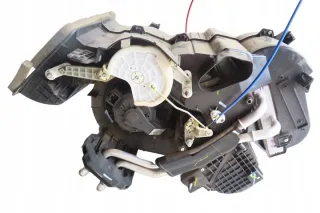 2008-2017 C1B1-19B555-AB Отопитель в сборе (печка) Ford Fiesta 7 Арт e12647084, вид 3