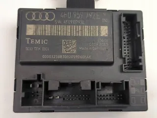 4F0959792E Блок комфорта Audi A6 C6 (S6,RS6) Арт e12646660, вид 3