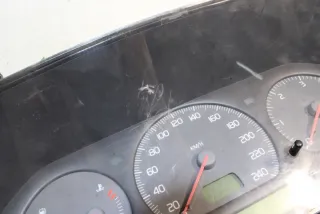 9472523 Щиток приборов (приборная панель) Volvo V70 1 Арт e12642433, вид 8