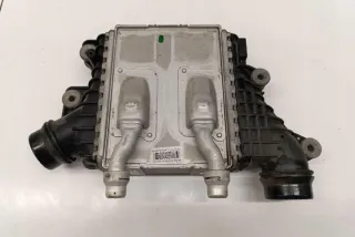 X761 HJ329L440AD Интеркулер Jaguar F-Pace Арт e12639942, вид 1