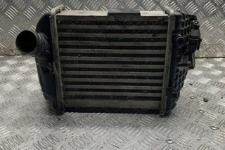8E0145805P Интеркулер Audi A4 B7 Арт e12639577, вид 3