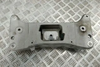 677761303 Подушка крепления КПП BMW 7 F01/F02 Арт e12638953, вид 1