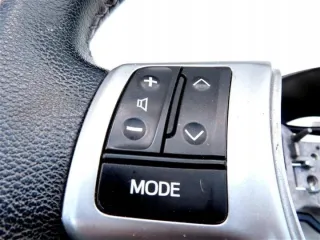 2011-2014 Руль Toyota Yaris 3 Арт e12629868, вид 2