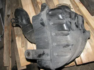 1K0129622D Корпус воздушного фильтра Volkswagen Golf 5 Арт e12611842, вид 1