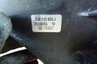 038133835J Корпус воздушного фильтра Audi A4 B7 Арт e12607742, вид 4
