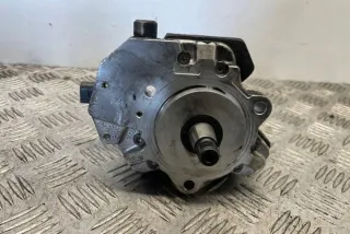 7798333 Насос топливный BMW 3 E90/E91/E92/E93 Арт e12606906, вид 1