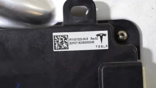 1037222-00-E Блок комфорта Tesla model X Арт e12604816, вид 4