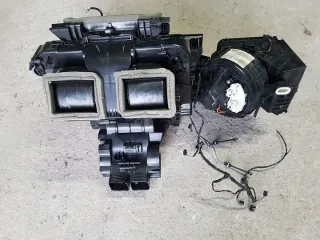 9263691 22LE796314 Отопитель в сборе (печка) BMW X5 E70 Арт e12603198, вид 4