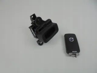 AH4N-15607-AE 28227917 Замок зажигания Volvo S60 2 Арт e12602311, вид 1