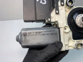 1C0959811A Моторчик стеклоподъемника Volkswagen Golf 7 Арт e12597041, вид 8