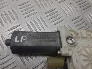 A1688203742 Моторчик стеклоподъемника Mercedes A W168 Арт e12596308, вид 2