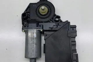 8E0959802A Моторчик стеклоподъемника Audi A4 B7 Арт e12594887, вид 1