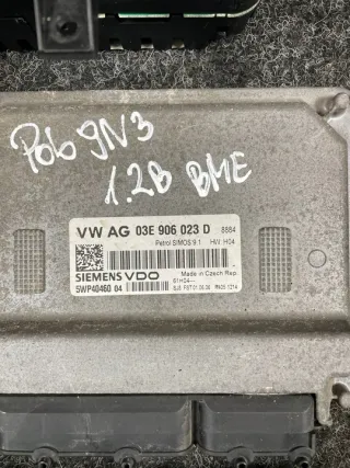 03E906023D Блок управления двигателем Volkswagen Polo 5 Арт e12591086, вид 6