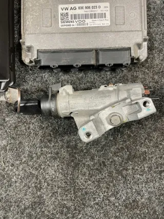 03E906023D Блок управления двигателем Volkswagen Polo 5 Арт e12591086, вид 7
