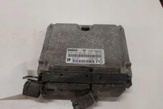 F75_ 0281010268 Блок управления двигателем Opel Zafira A Арт e12590052, вид 1