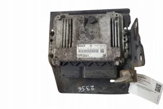 0281012549 Блок управления двигателем Opel Astra H Арт e12589631, вид 2