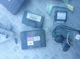 3910837210 Блок управления двигателем Hyundai Tucson 1 Арт e12588830, вид 3