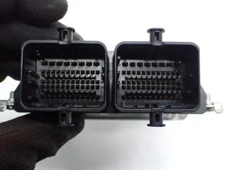 H1B1-12A650-UB F1BA-12B684-DA Блок управления двигателем Ford Fiesta 7 Арт e12588516, вид 5