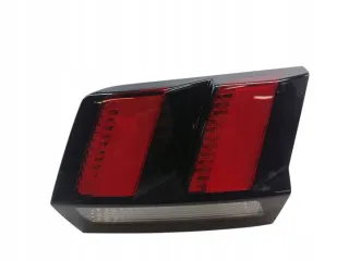 9810477780 2016-2024 Фонарь задний правый Peugeot 3008 2 Арт e12583230, вид 1