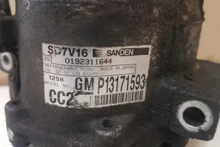 P13171593 Компрессор кондиционера Opel Vectra C  Арт e12579075, вид 5