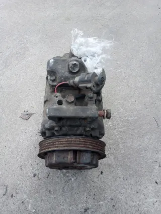8E0260805C Компрессор кондиционера Audi A4 B6 Арт e12575194, вид 3