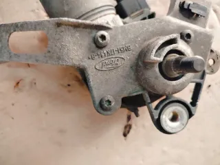 BM51-17K484-B BM51-17504-BF Моторчик стеклоочистителя фар Ford Focus 3 Арт e12573315, вид 2