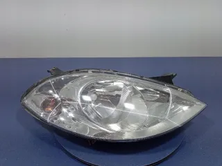 A1698200261 Фара правая Mercedes A W169 Арт e12565734, вид 1