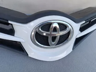 2012-2015 Решетка радиатора Toyota Auris 2 Арт e12560858, вид 5