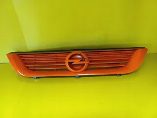 90505722 90505723 Решетка радиатора Opel Vectra B Арт e12560738, вид 1
