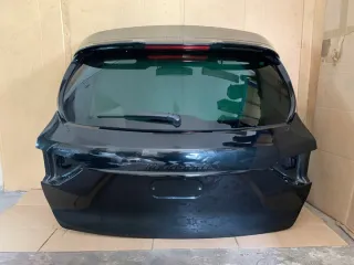  Крышка багажника (дверь 3-5) Maserati Levante Арт e12552930, вид 1