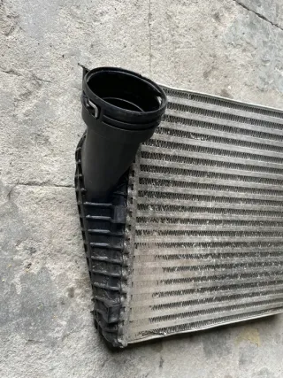 7P0145804A Интеркулер Audi Q7 4L Арт e12547699, вид 2