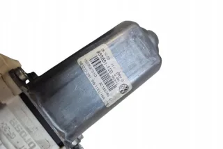 1K0959793M Моторчик стеклоподъемника Volkswagen Passat B7 Арт e12532533, вид 1