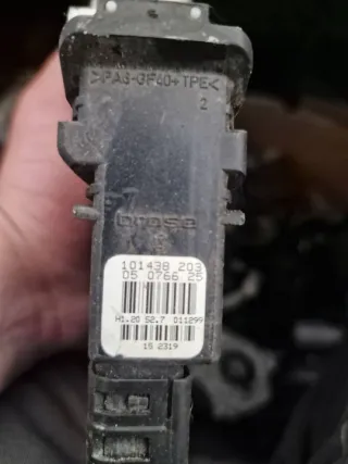 101438203 Моторчик стеклоподъемника Volkswagen Golf 4 Арт e12532458, вид 3