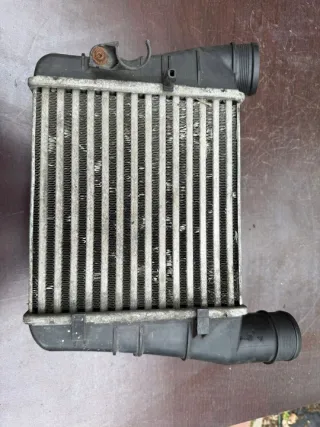8E0145805AA Интеркулер Audi A4 B7 Арт e12524009, вид 1