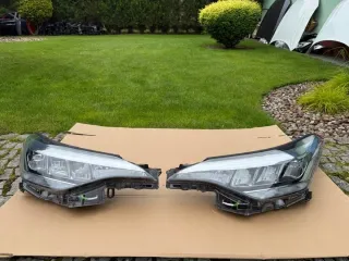 81150-F4180-00 Фара левая Toyota C-HR Арт e12522338, вид 2